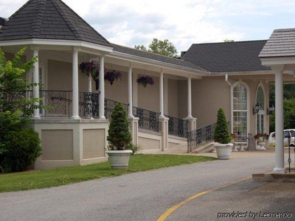 Inn At Arbor Ridge Hotel And Conference Center Hopewell Junction المظهر الخارجي الصورة